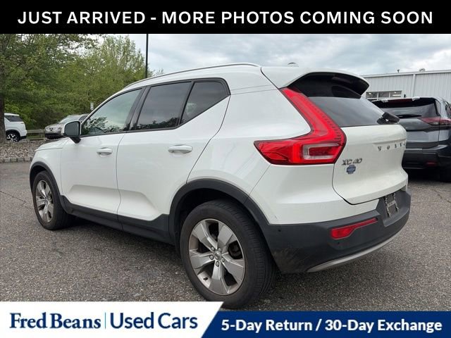 Used 2019 Volvo XC40 T5 Momentum AWD/4WD image 6