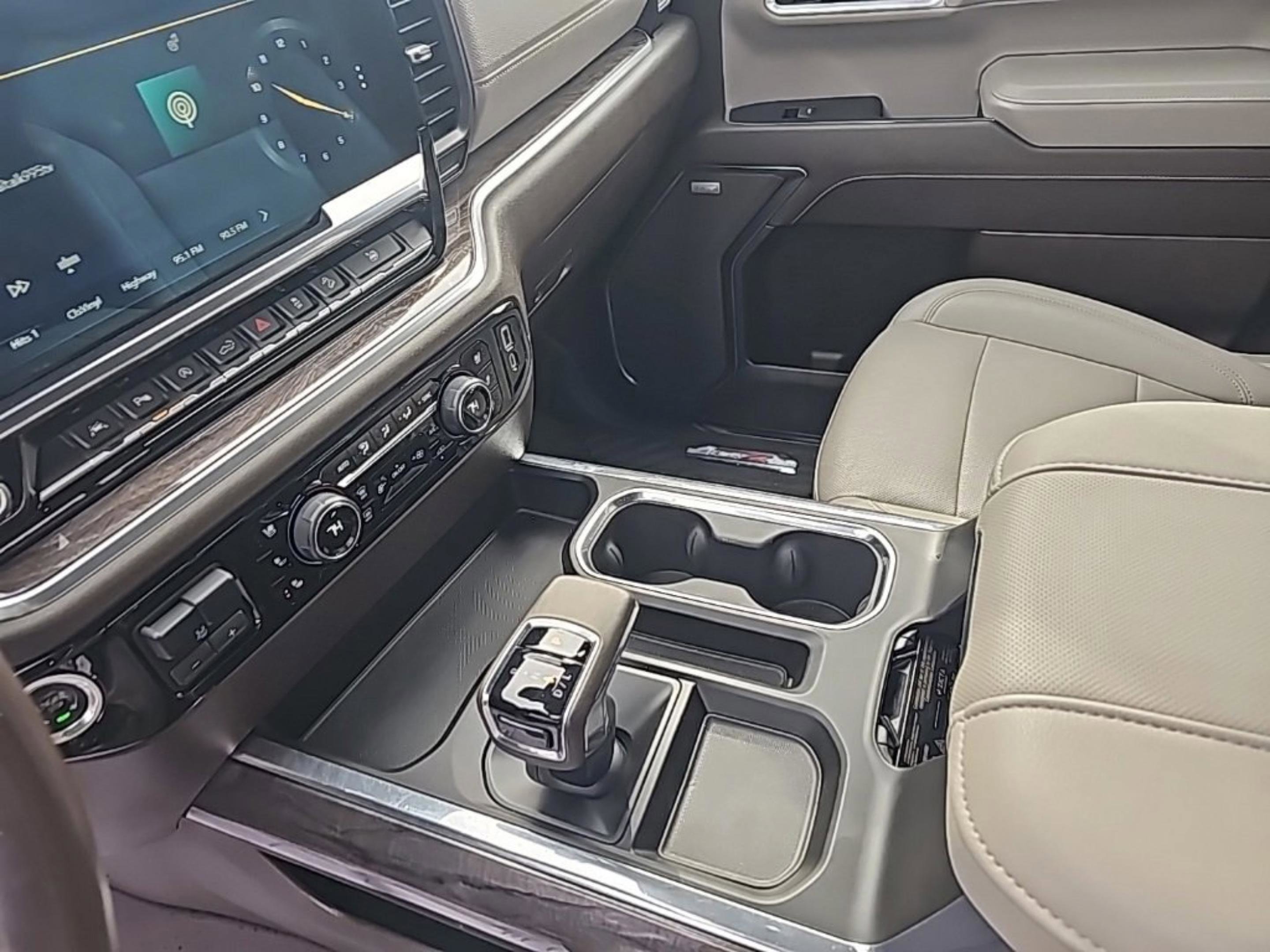 Used 2023 Chevrolet Silverado 1500 LTZ image 16