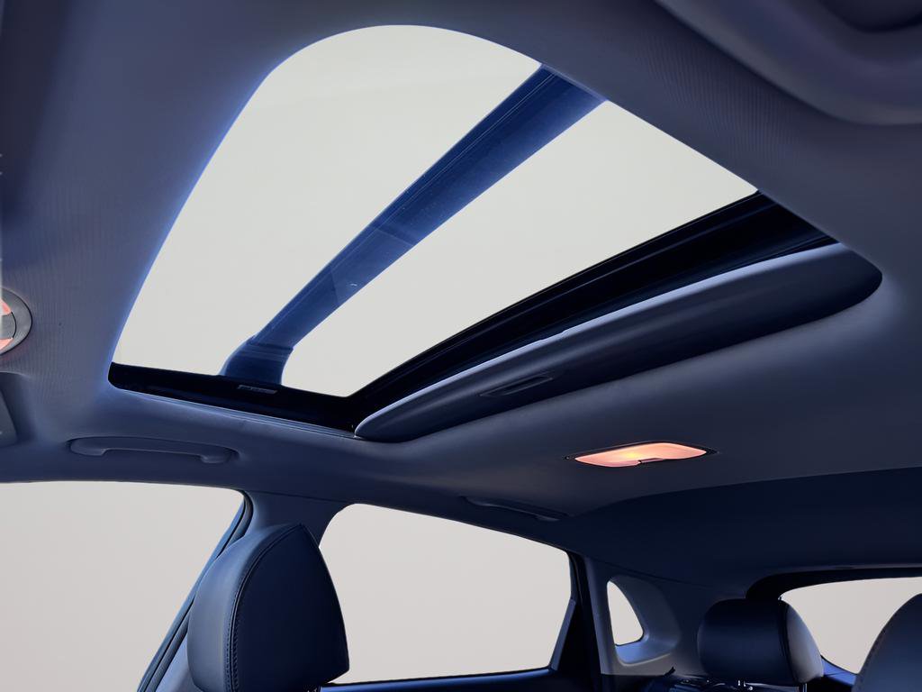 Used 2023 Hyundai Kona Limited image 21