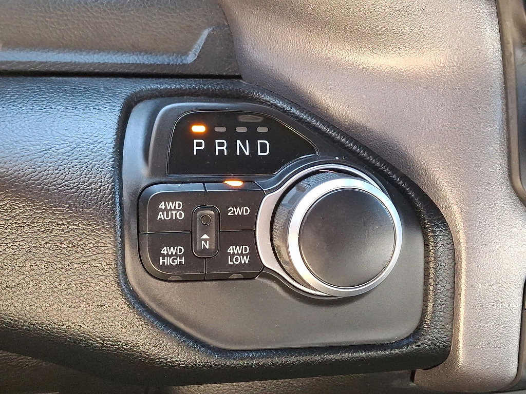 Used 2021 RAM 1500 Big Horn AWD/4WD image 12