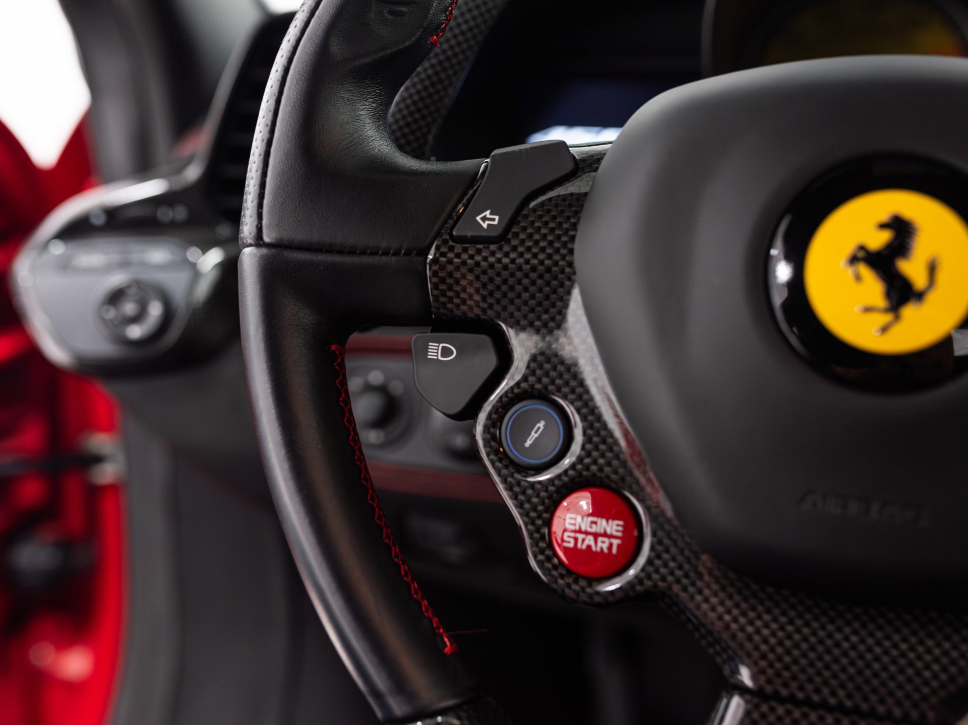 Used 2015 Ferrari 458 Speciale Coupe RWD image 33
