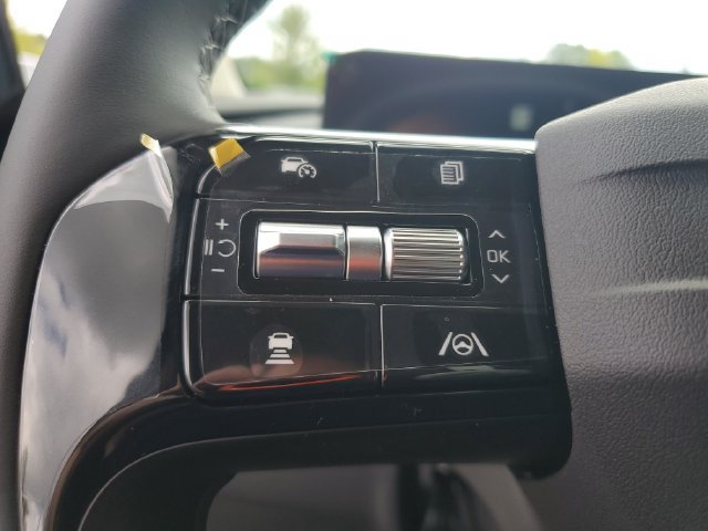 New 2027 Kia Carnival SX w/ Dark Edition Package FWD image 29