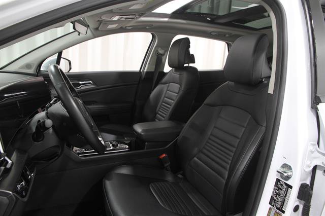 Used 2023 Kia Sportage SX AWD/4WD image 5