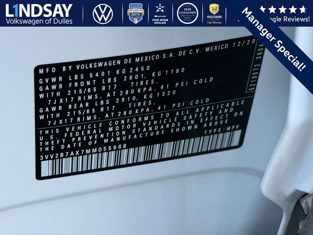 Used 2021 Volkswagen Tiguan SE w/ 3rd Row Seat Package image 25