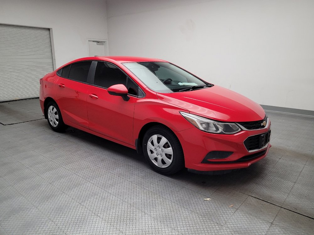 Used 2017 Chevrolet Cruze LS FWD image 11