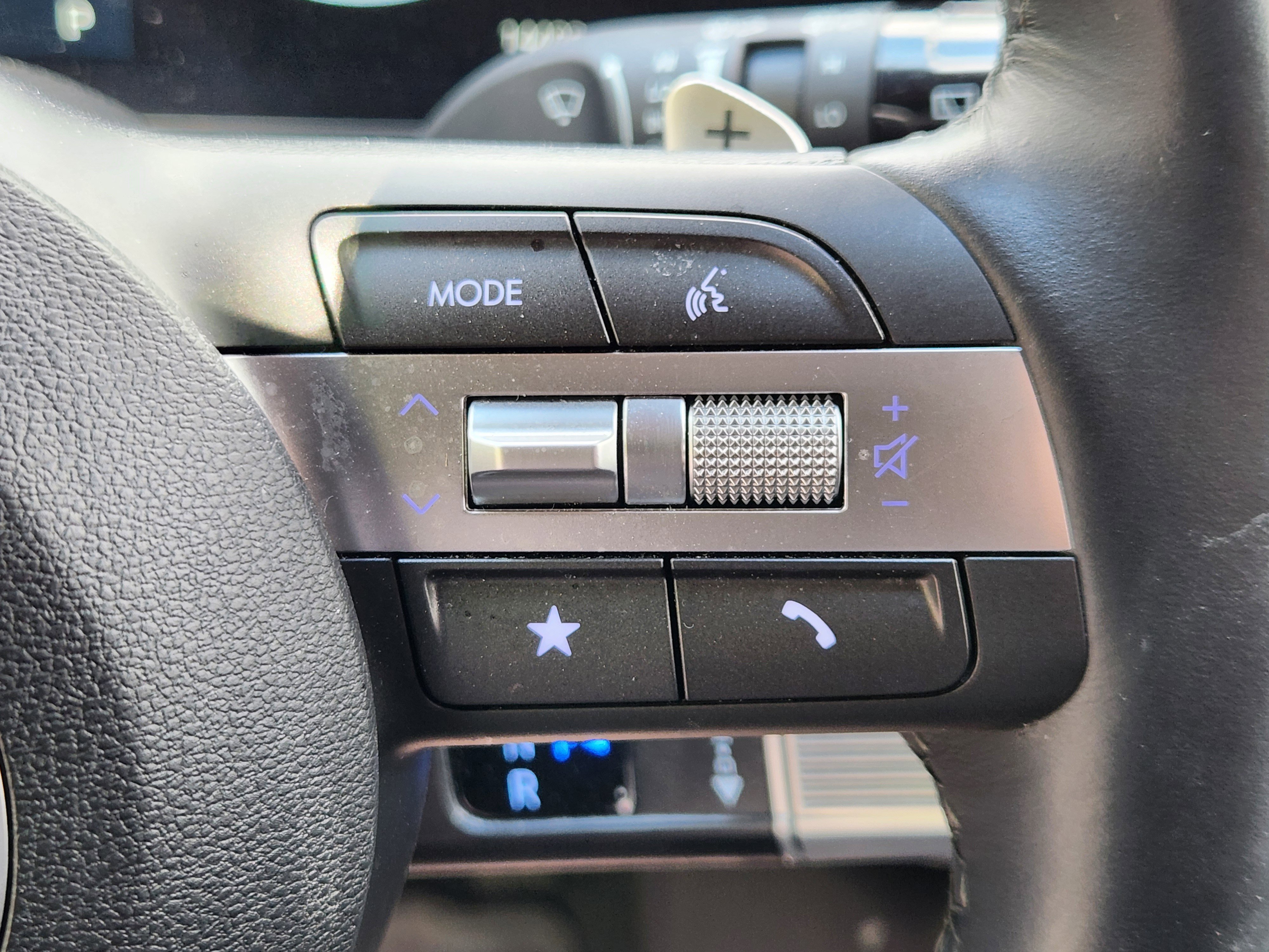 Certified 2024 Hyundai Kona Limited AWD/4WD image 25