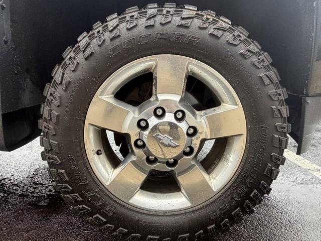 Used 2016 Chevrolet Silverado 2500 LTZ w/ Duramax Plus Package AWD/4WD image 7