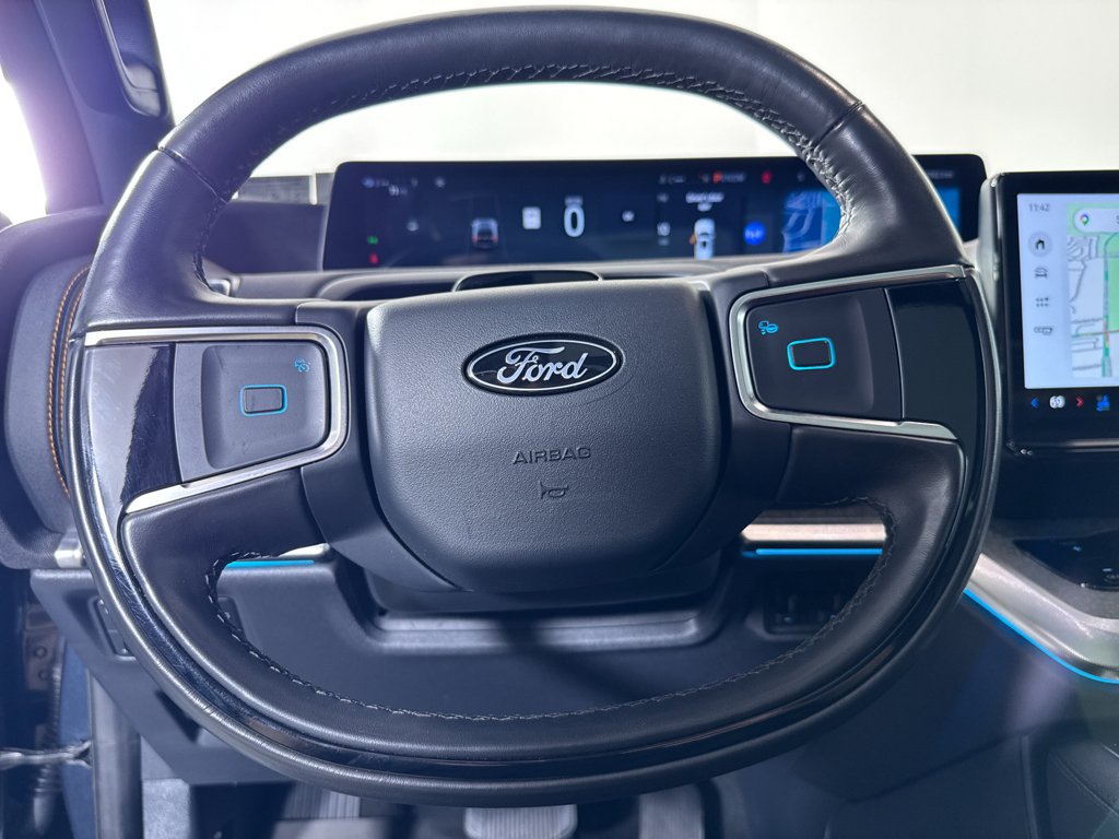 Used 2025 Ford Expedition Tremor AWD/4WD image 24