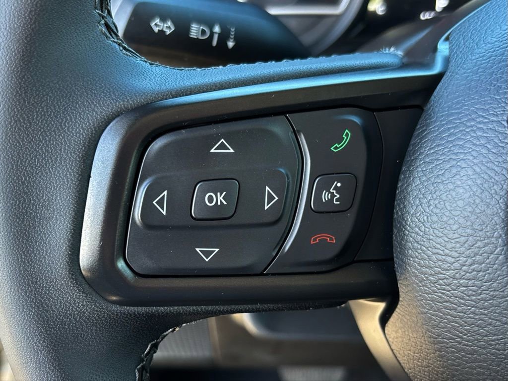 Used 2025 Jeep Wrangler Unlimited Rubicon image 15