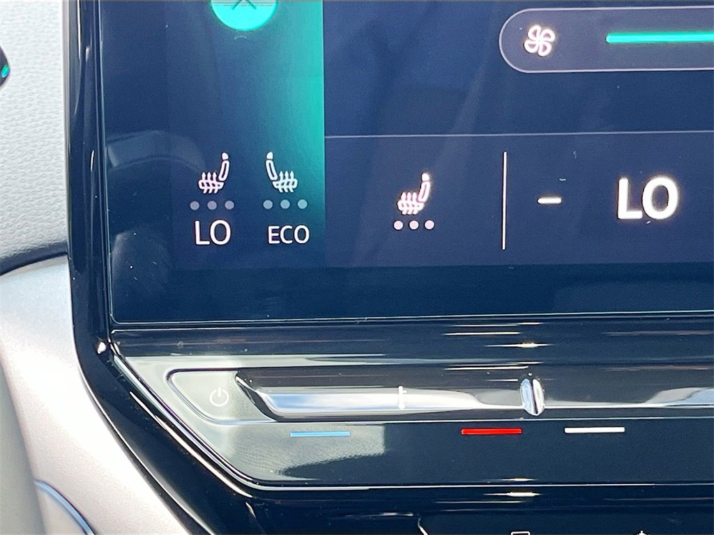 Used 2023 Volkswagen ID.4 Pro image 19