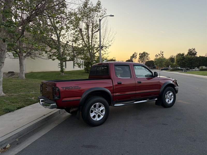 Used 2002 Toyota Tacoma PreRunner RWD image 4
