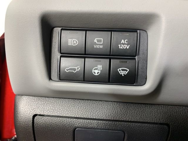 Used 2021 Toyota Highlander Platinum image 21