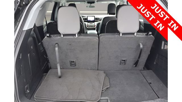 Used 2023 Ford Explorer XLT w/ Equipment Group 202A image 21