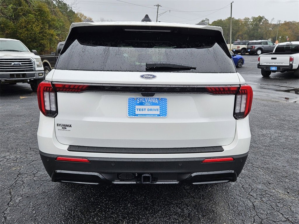 New 2026 Ford Explorer ST-Line w/ Premium Package image 10