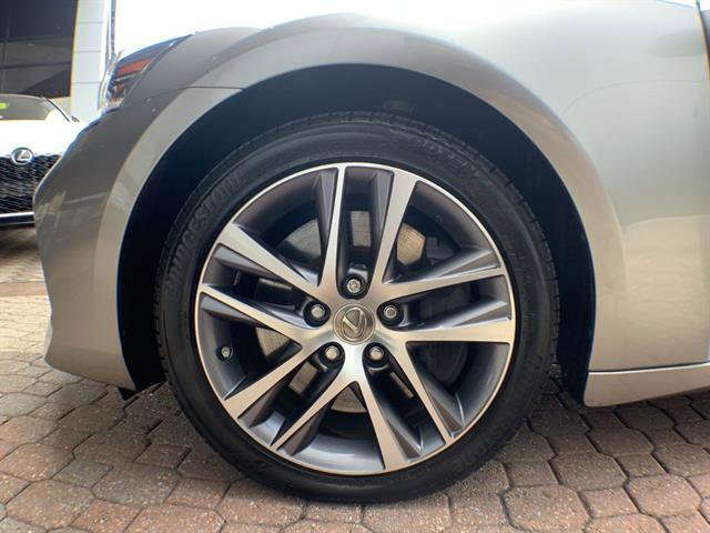 Certified 2020 Lexus IS 300 w/ Accessory Package 2 image 10