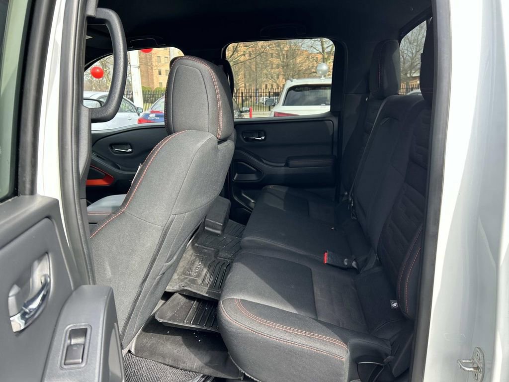 Certified 2022 Nissan Frontier PRO-4X w/ Technology Package image 12