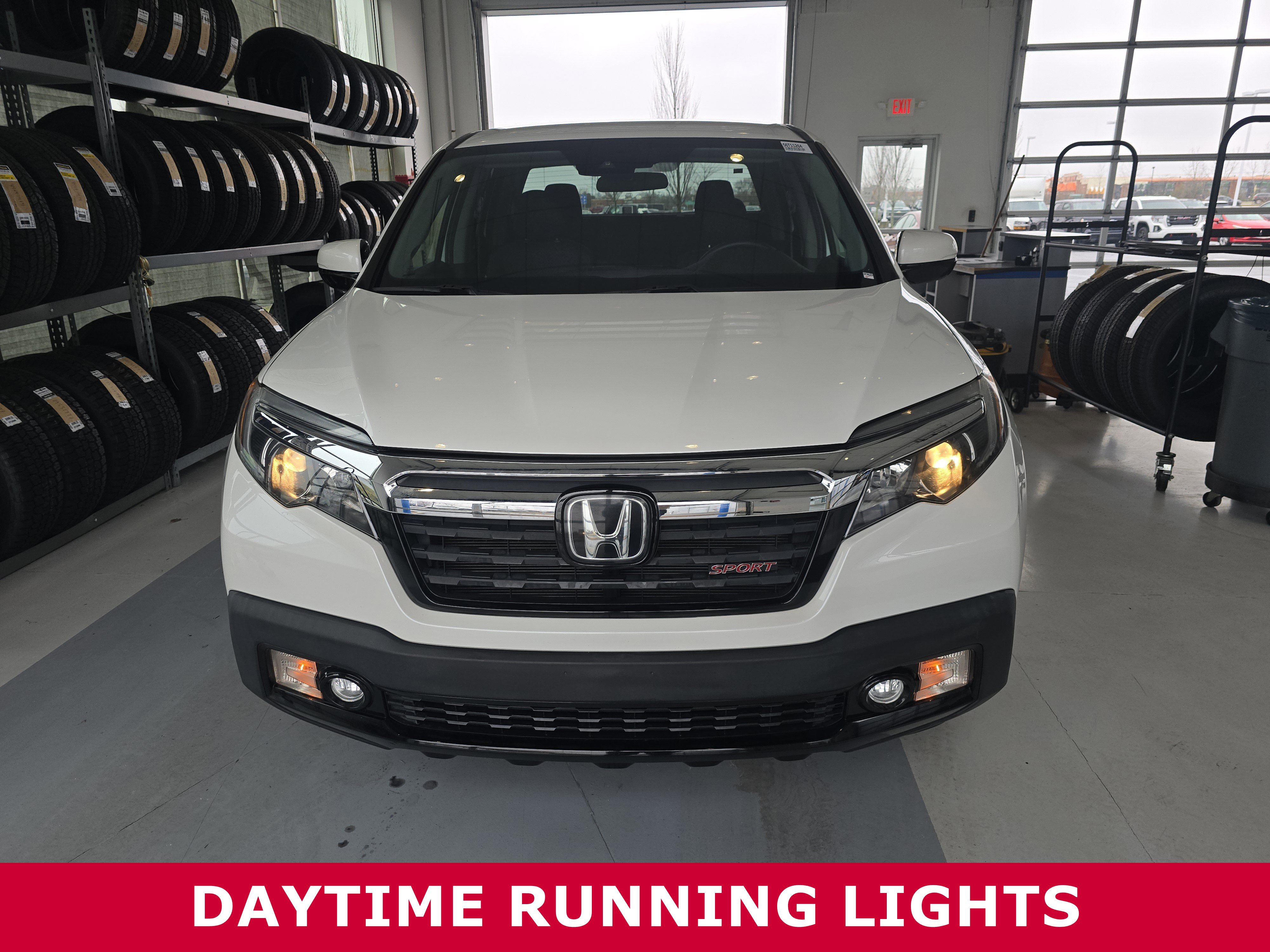 Used 2020 Honda Ridgeline Sport image 2