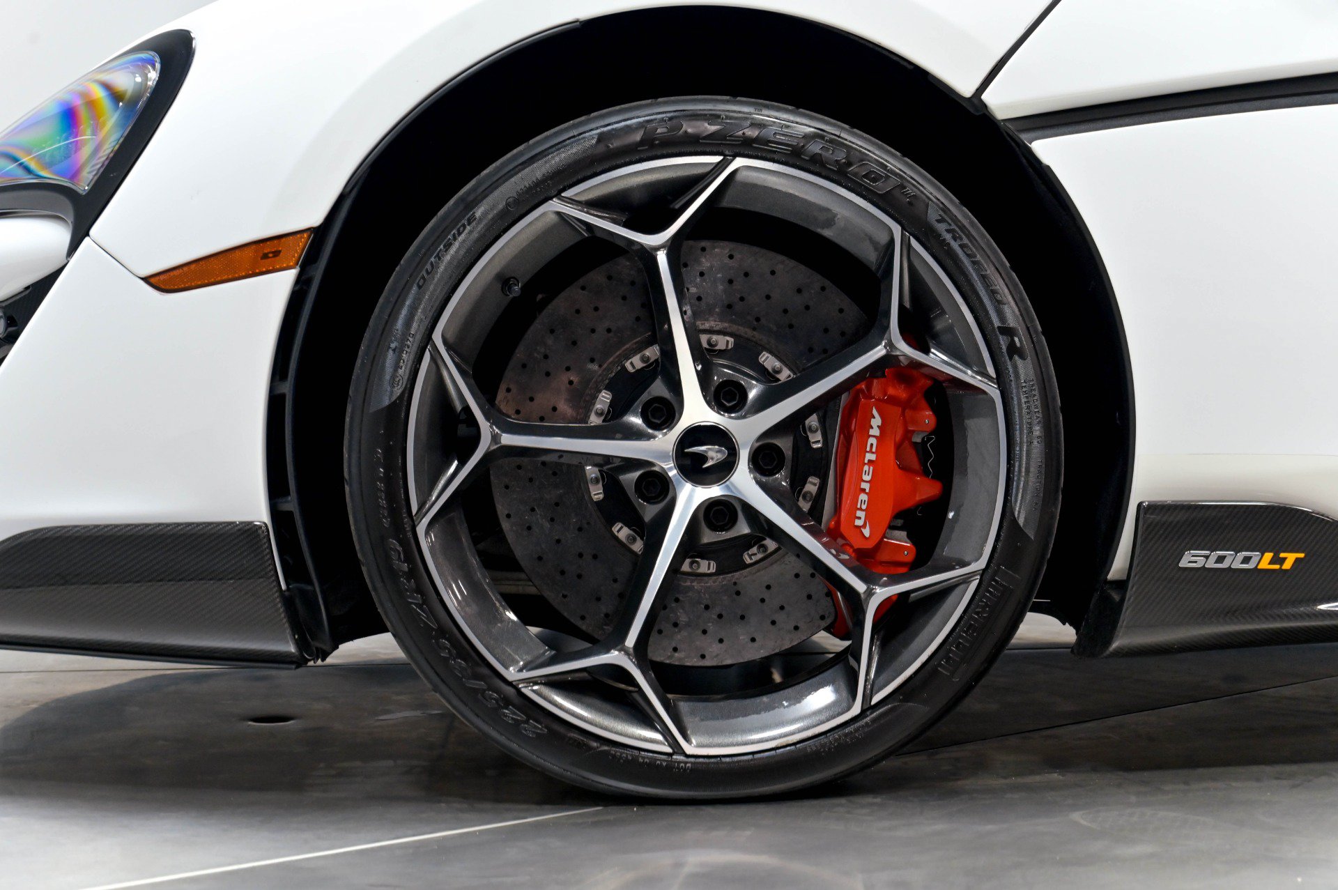 Used 2019 McLaren 600LT RWD image 29
