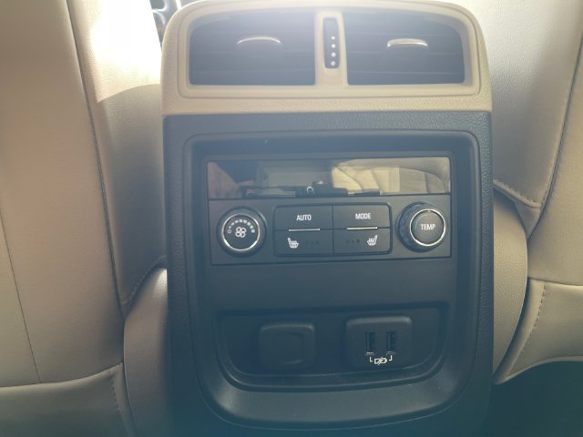 Used 2019 Buick Envision Premium AWD/4WD image 19