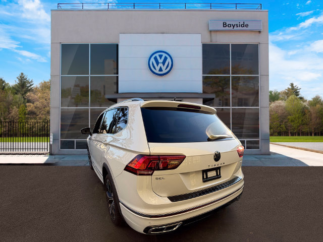 Certified 2023 Volkswagen Tiguan SEL R-Line AWD/4WD image 5