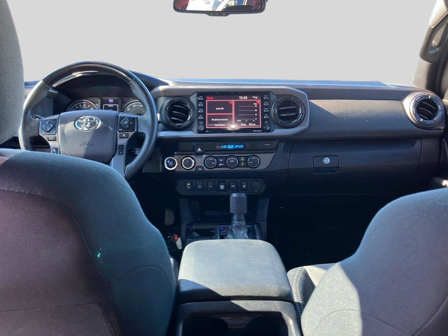 Used 2022 Toyota Tacoma TRD Off-Road w/ Technology Package image 22