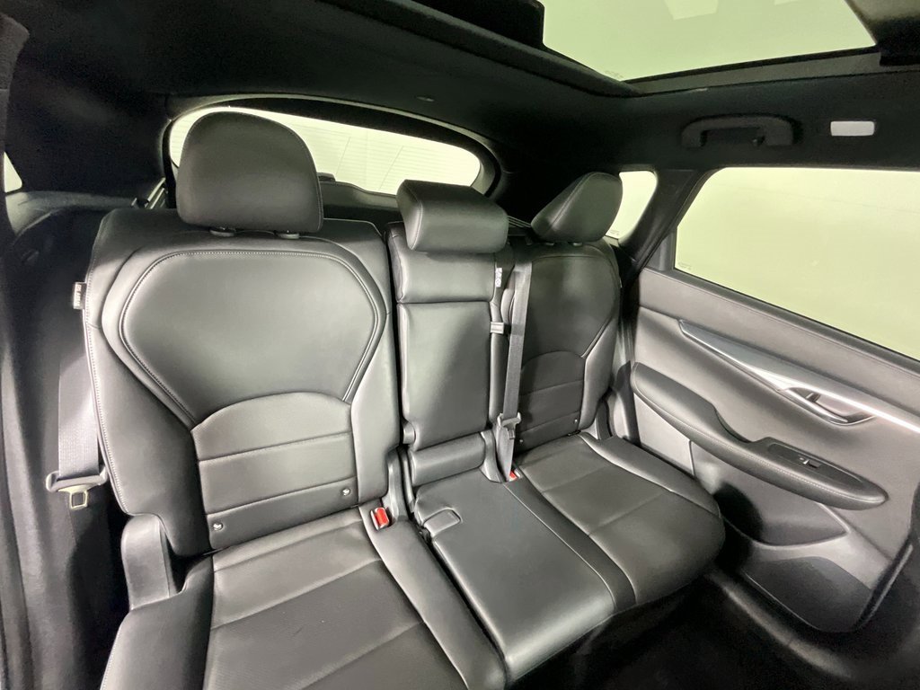 Used 2023 INFINITI QX50 Sport image 23