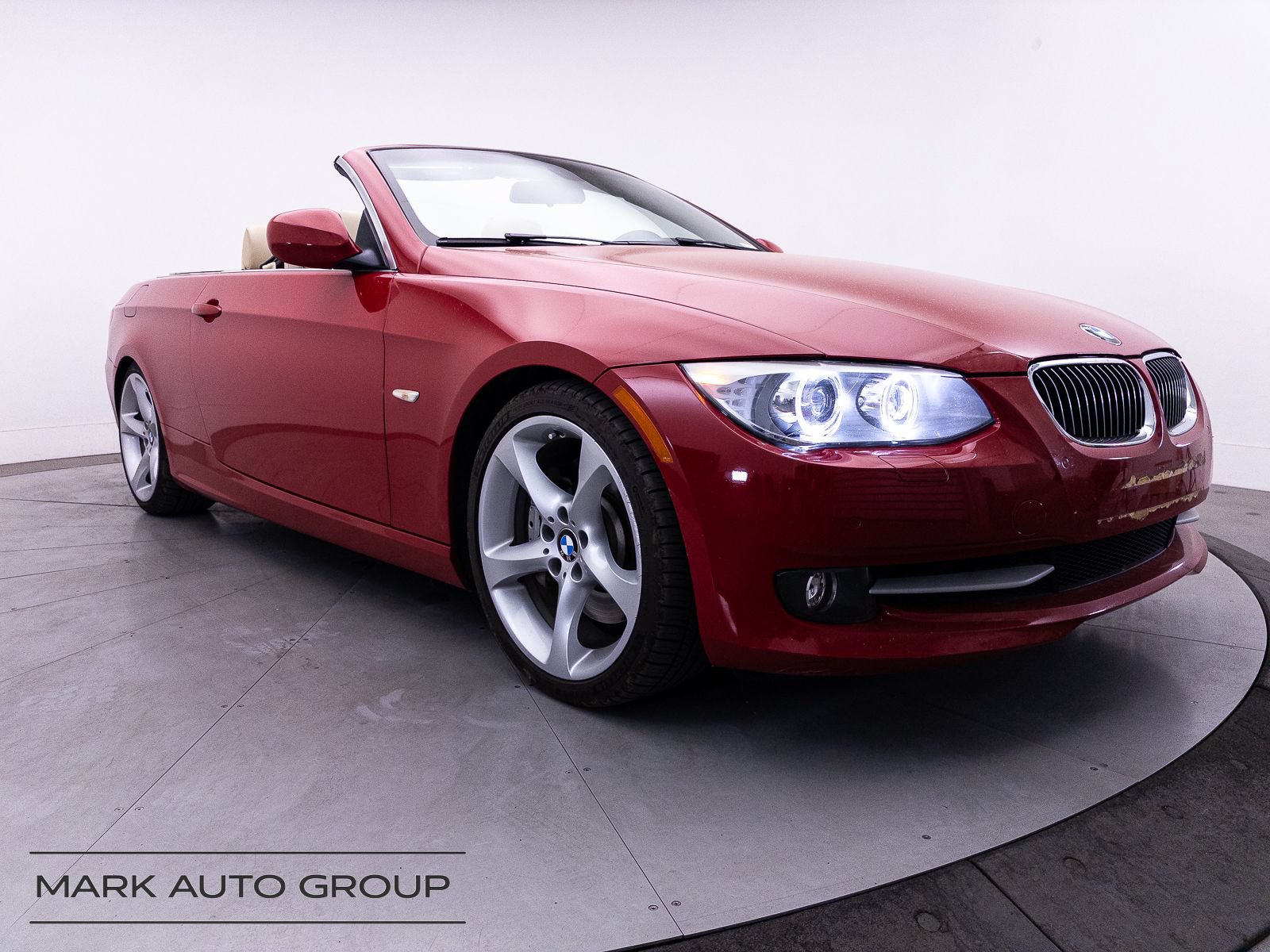 Used 2011 BMW 335i Convertible RWD video 1