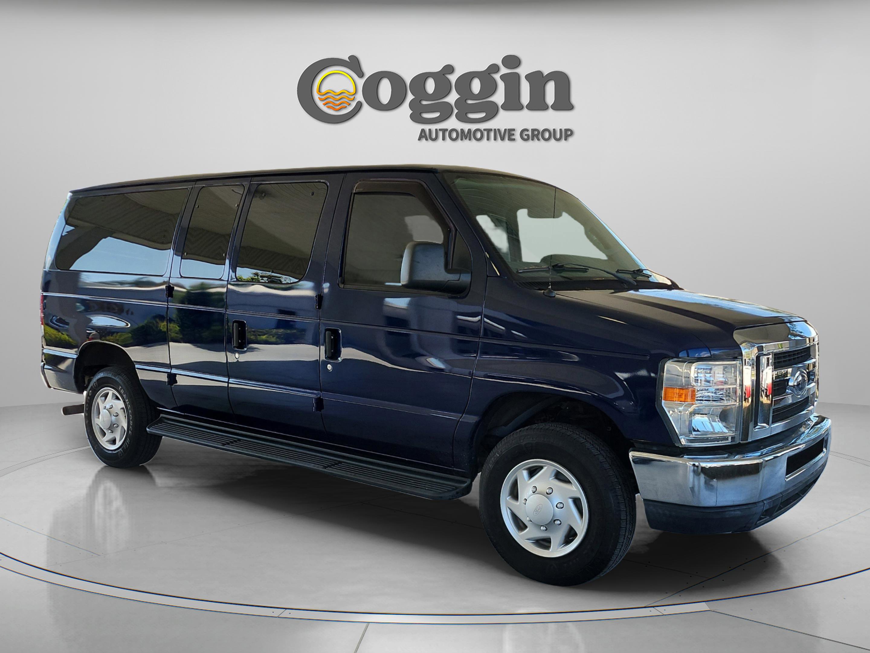 Used 2013 Ford E-350 and Econoline 350 XLT image 7