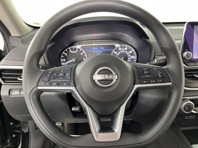 Used 2023 Nissan Altima 2.5 SV image 21
