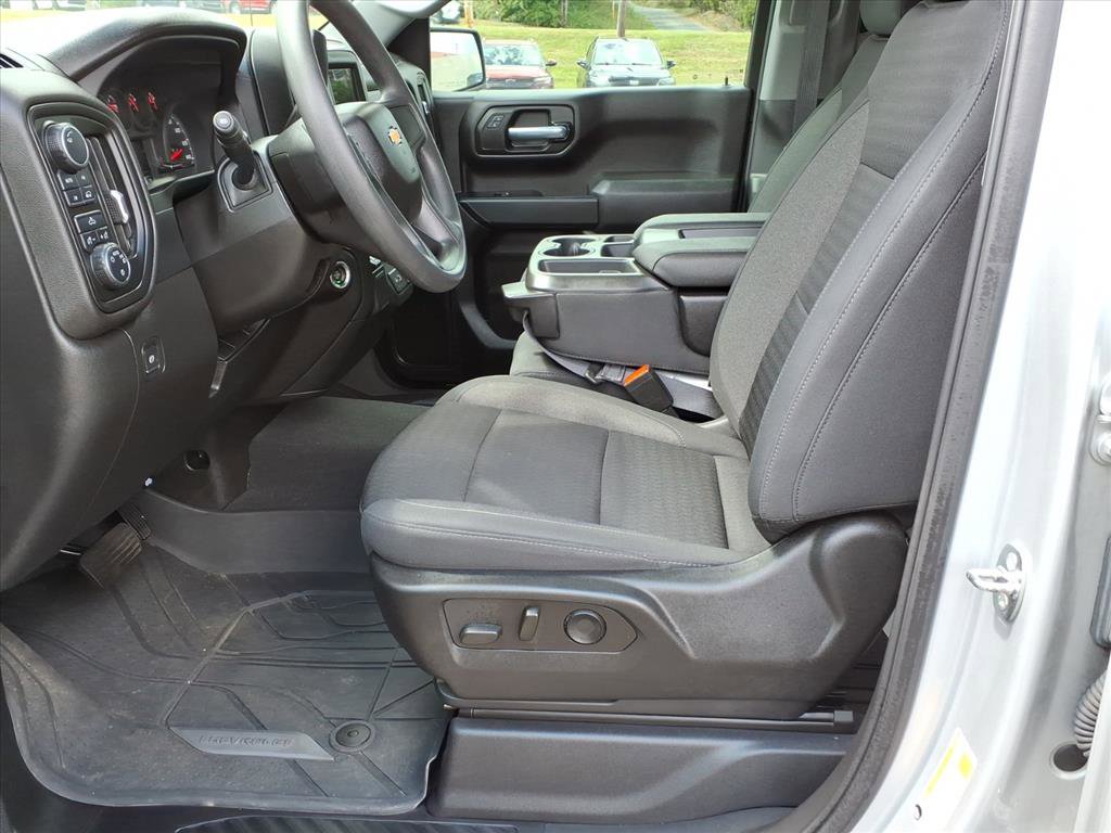 Used 2022 Chevrolet Silverado 1500 Custom image 12