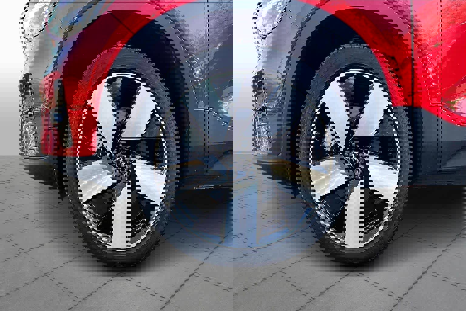 Certified 2023 Volvo C40 P8 Recharge Ultimate image 10