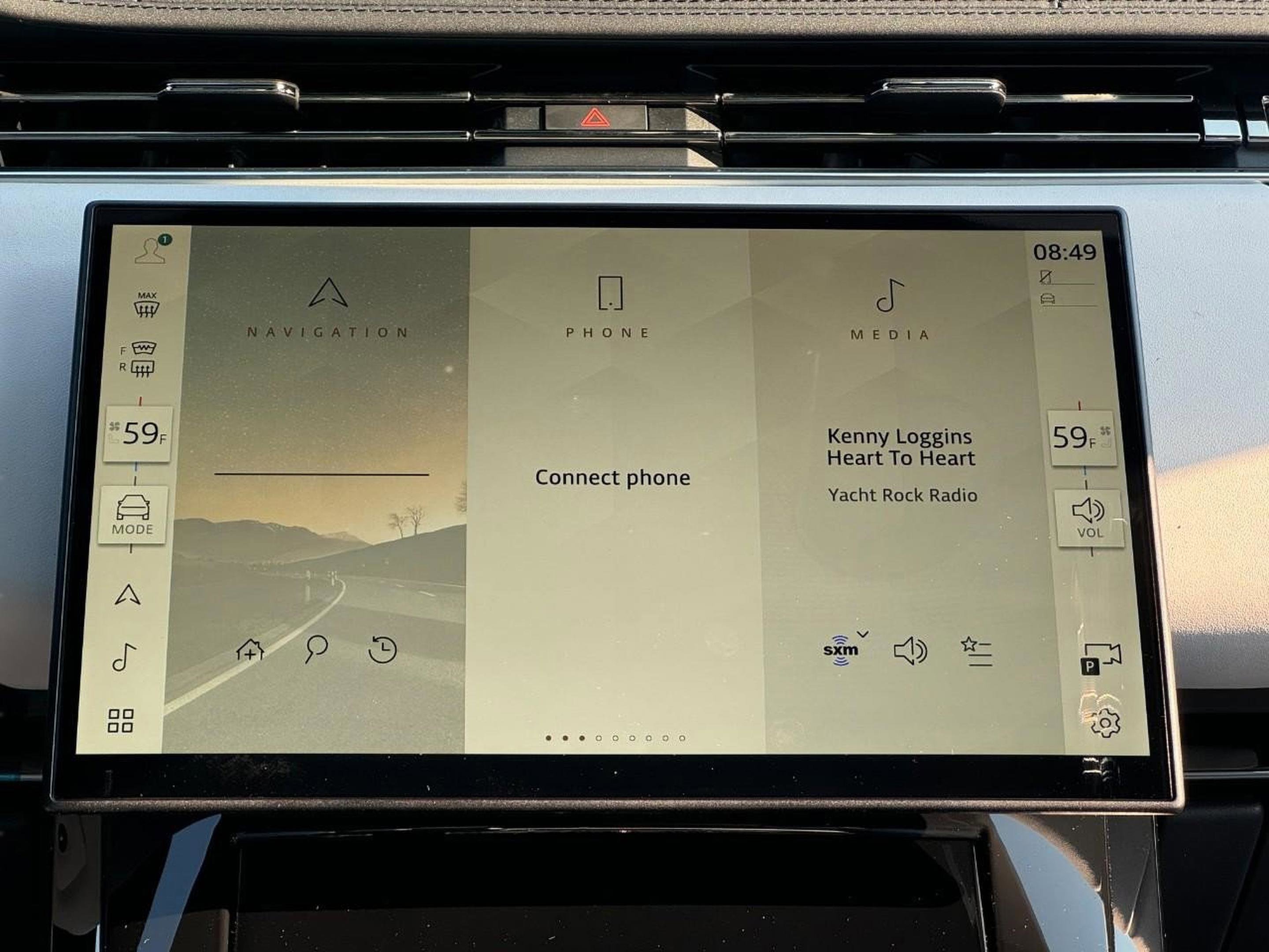 Used 2025 Land Rover Range Rover Sport SE image 14