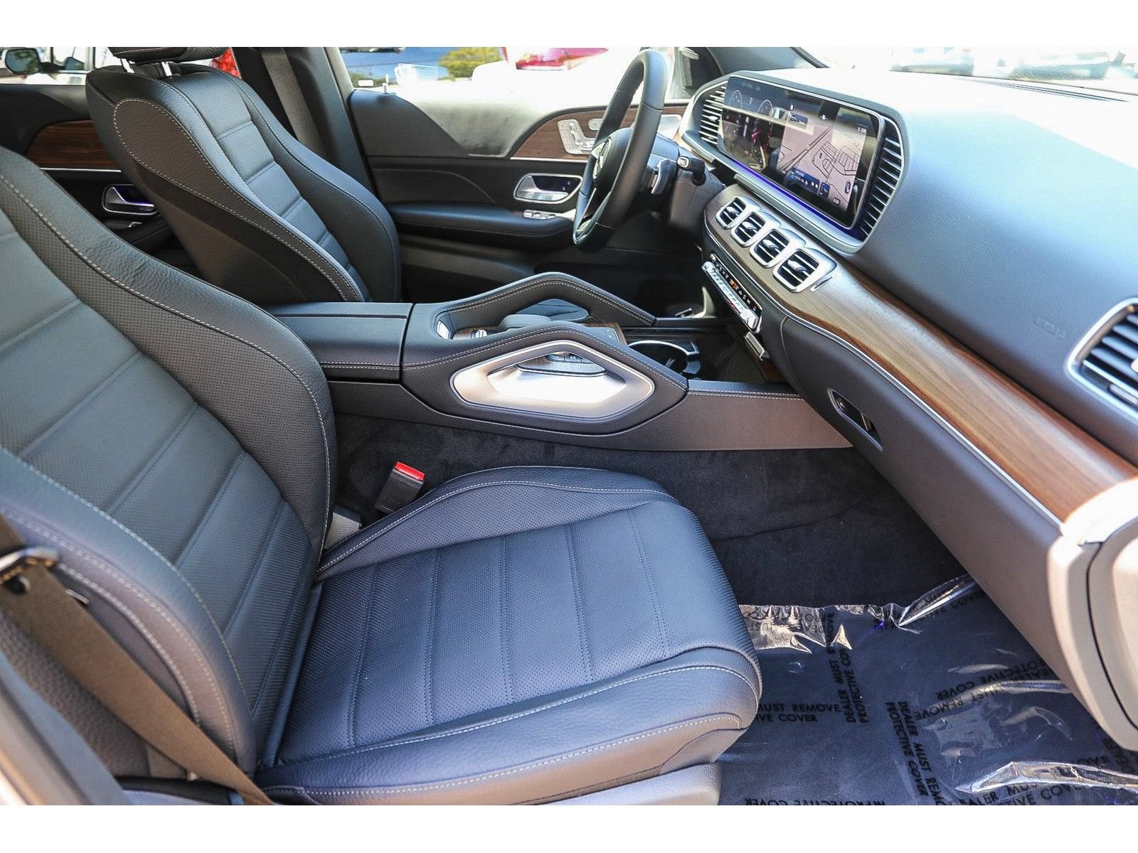 Used 2025 Mercedes-Benz GLE 580 4MATIC image 24