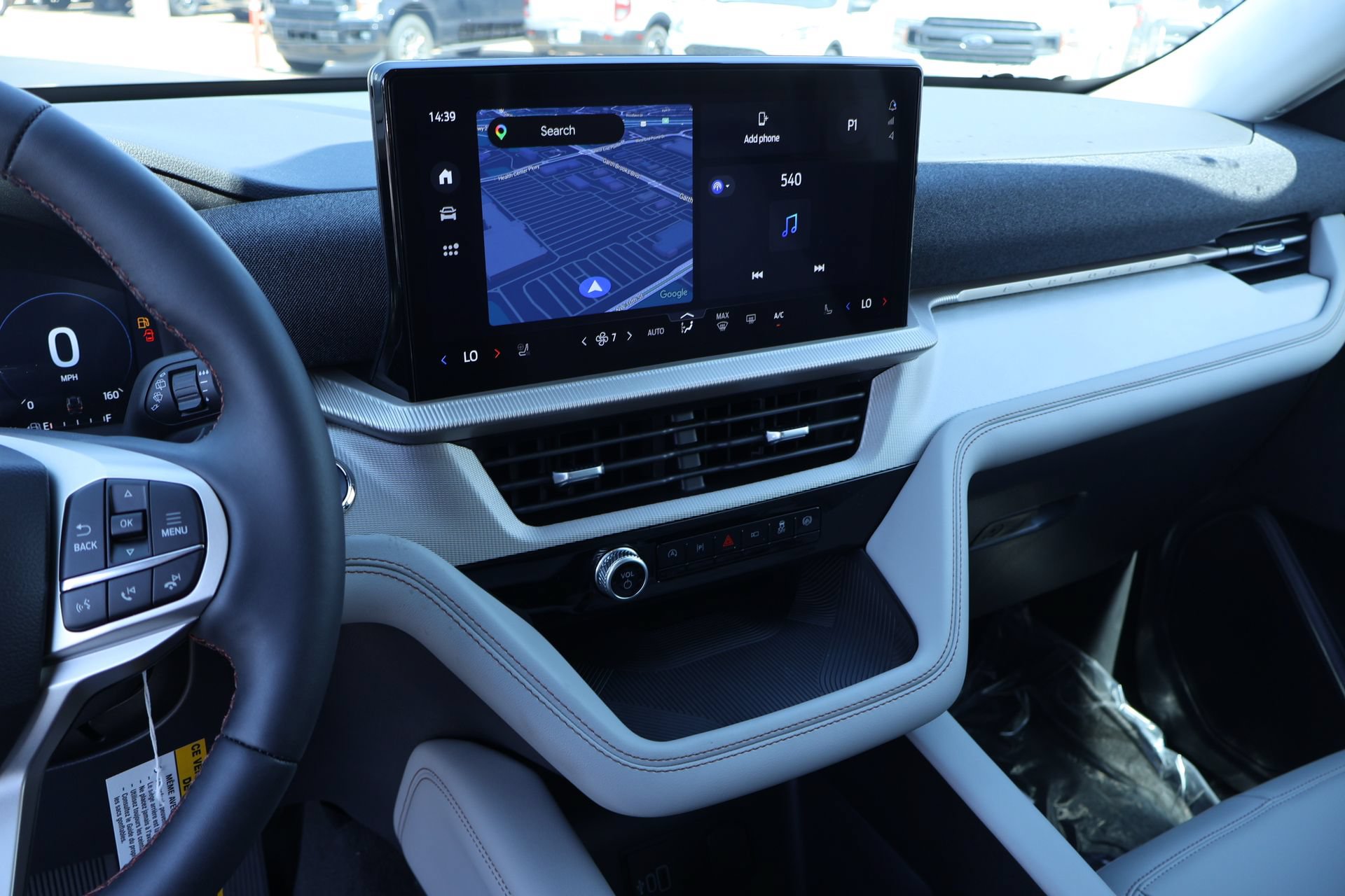 New 2026 Ford Explorer Active w/ Active Comfort Package RWD image 5