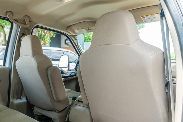 Used 2005 Ford F350 Lariat RWD image 37