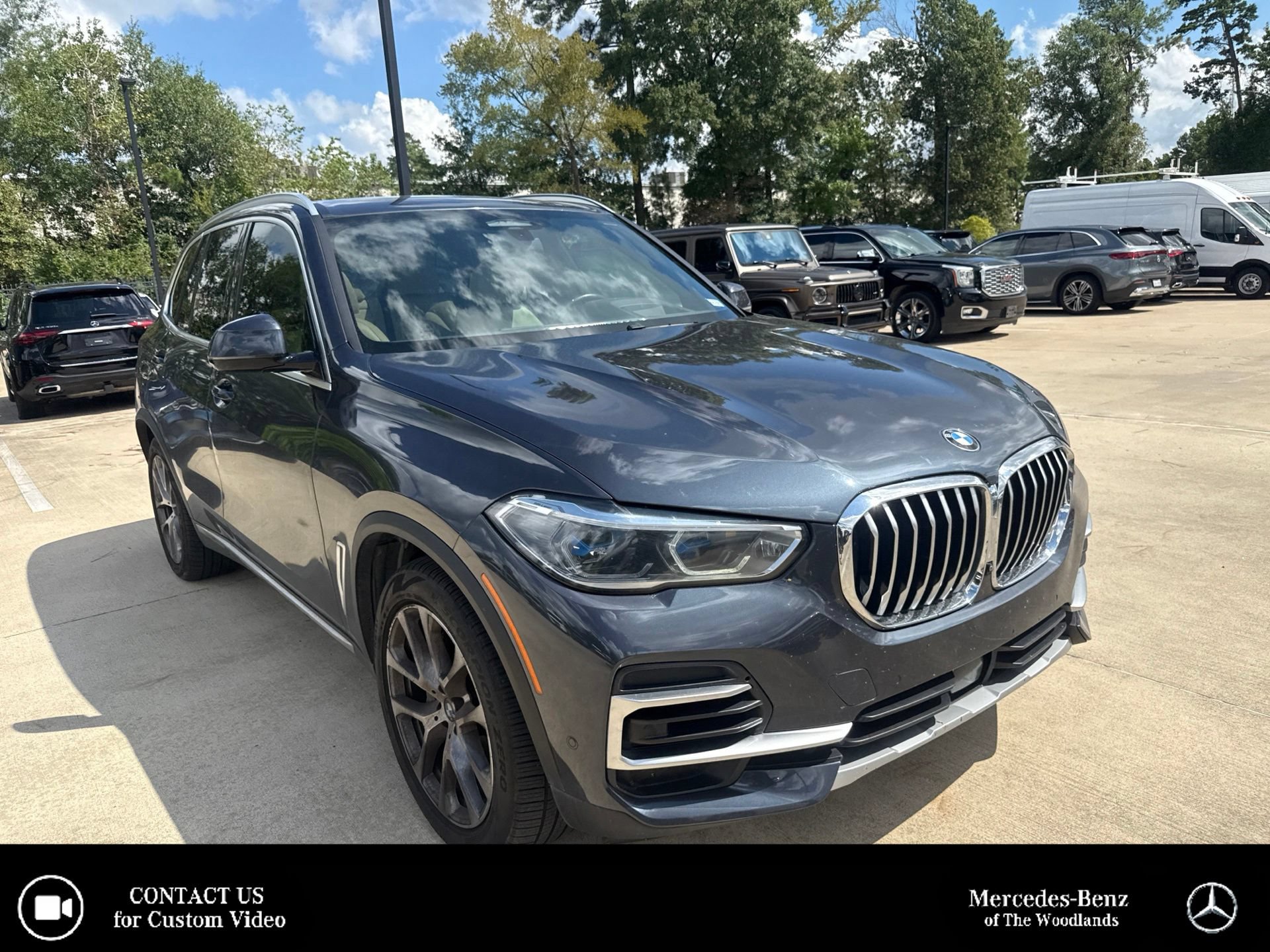 Used 2022 BMW X5 xDrive40i w/ Executive Package AWD/4WD image 1