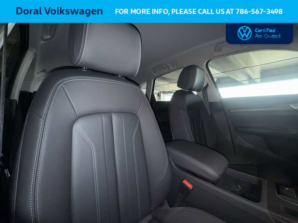 Used 2023 Audi Q5 2.0T Premium w/ Convenience Package image 27