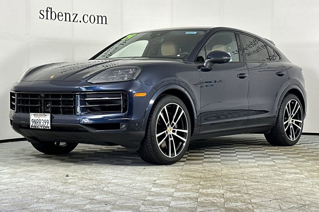 Used 2024 Porsche Cayenne Coupe image 8