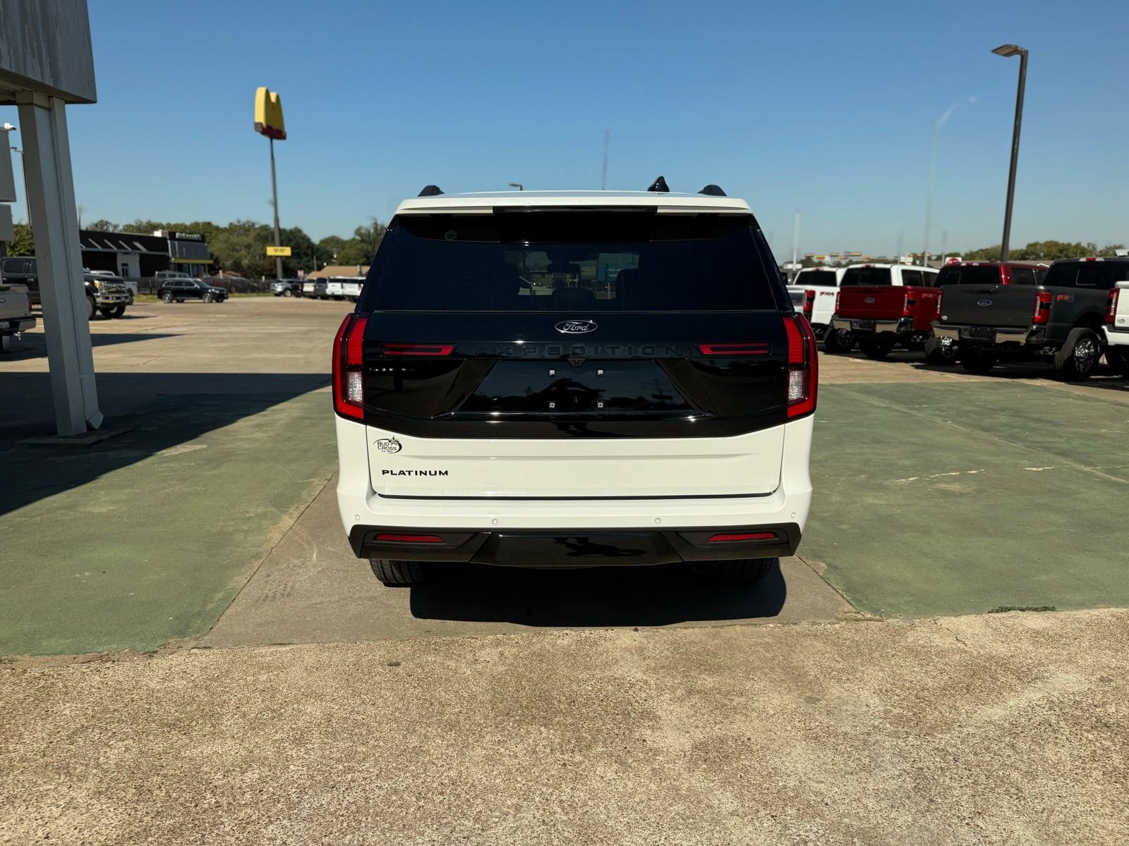 New 2025 Ford Expedition Platinum w/ Stealth Performance Package image 40