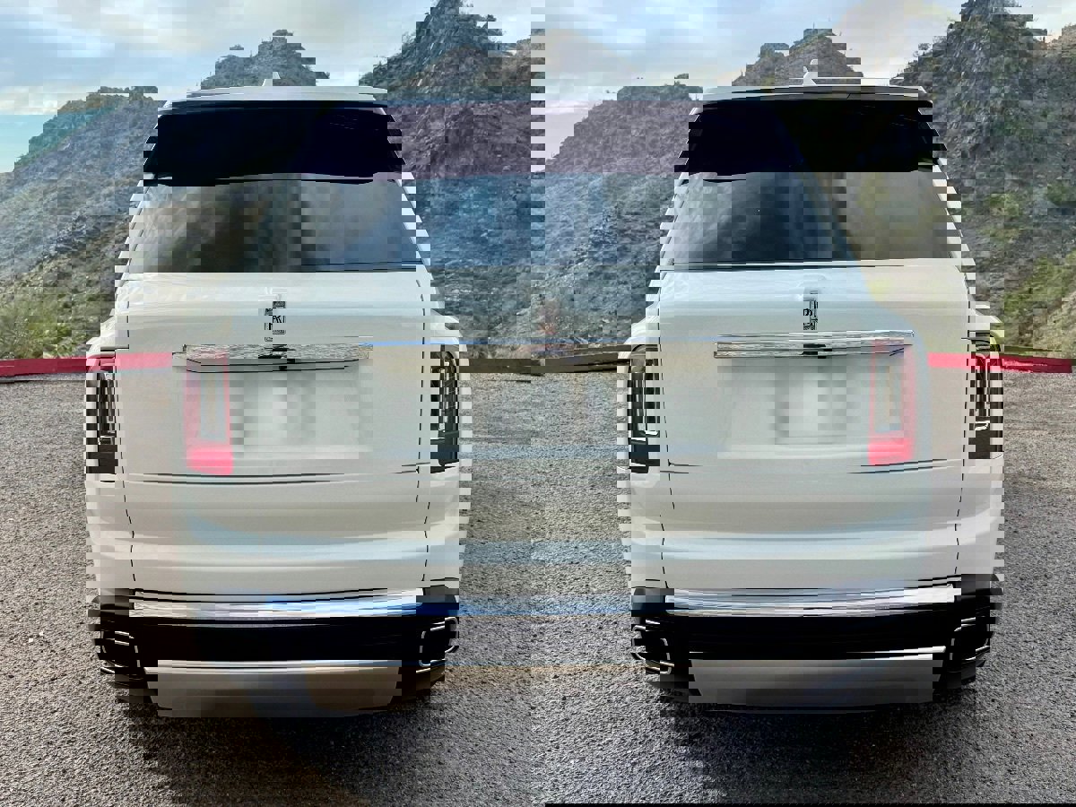 Used 2020 Rolls-Royce Cullinan image 11