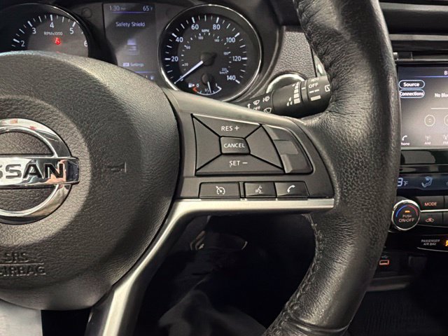 Used 2018 Nissan Rogue SV AWD/4WD image 24
