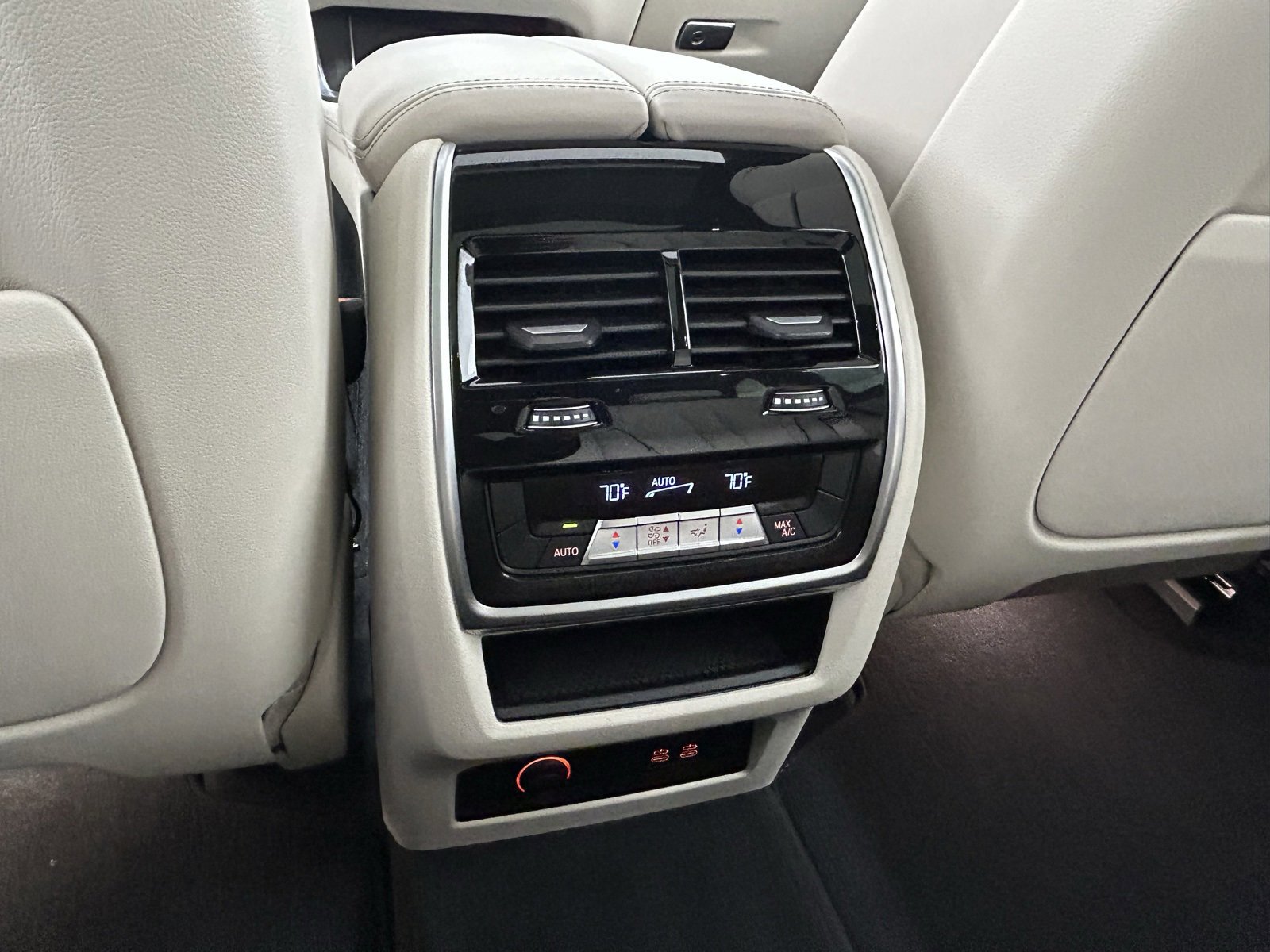 Used 2025 BMW X5 M60i image 36