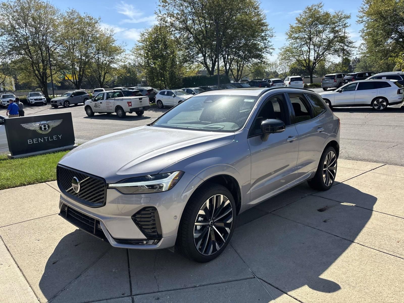 New 2026 Volvo XC60 B5 Ultra w/ Protection Package Premier image 3