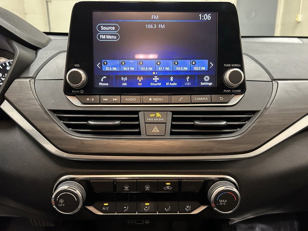 Used 2023 Nissan Altima 2.5 SV image 24