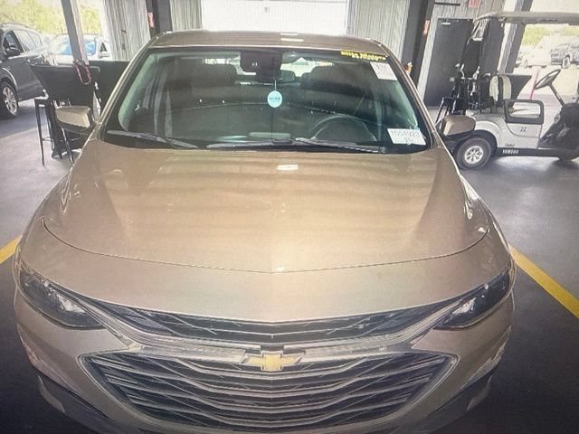 Used 2024 Chevrolet Malibu LT FWD image 2
