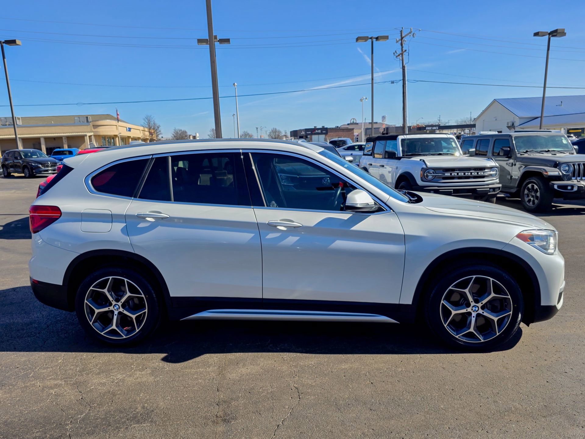 Used 2018 BMW X1 xDrive28i w/ Premium Package image 11