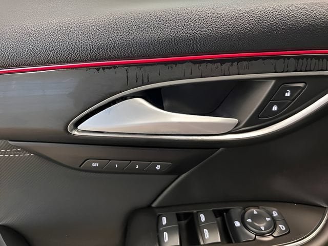 Certified 2024 Buick Envision Preferred AWD/4WD image 19
