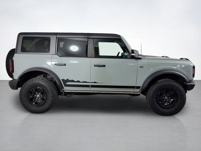 Certified 2022 Ford Bronco Wildtrak AWD/4WD image 2