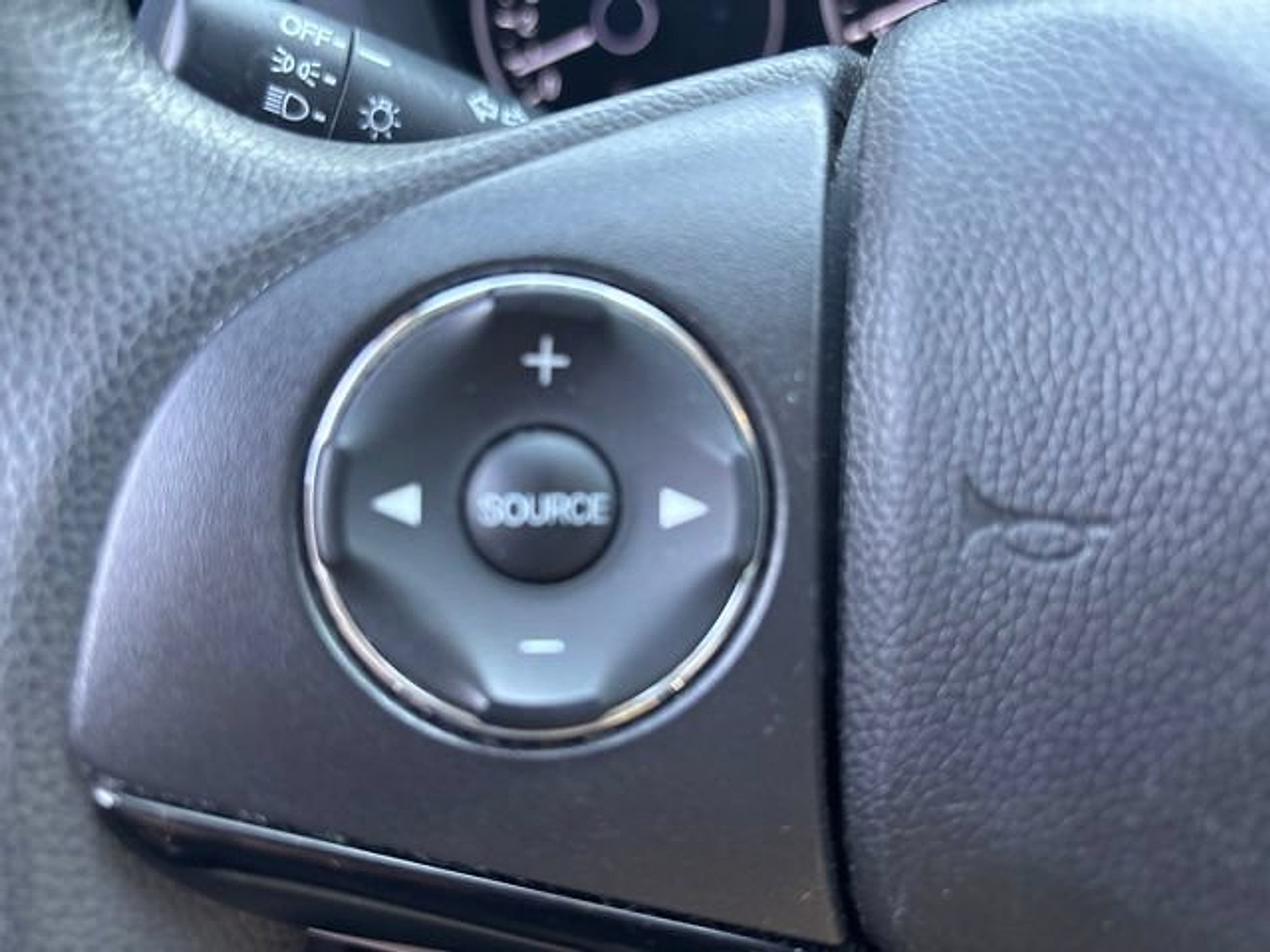 Used 2022 Honda HR-V LX image 21