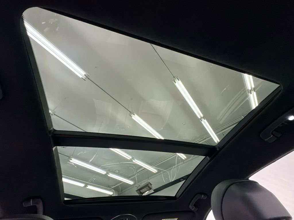 Used 2020 Genesis G80 3.3T Sport image 22